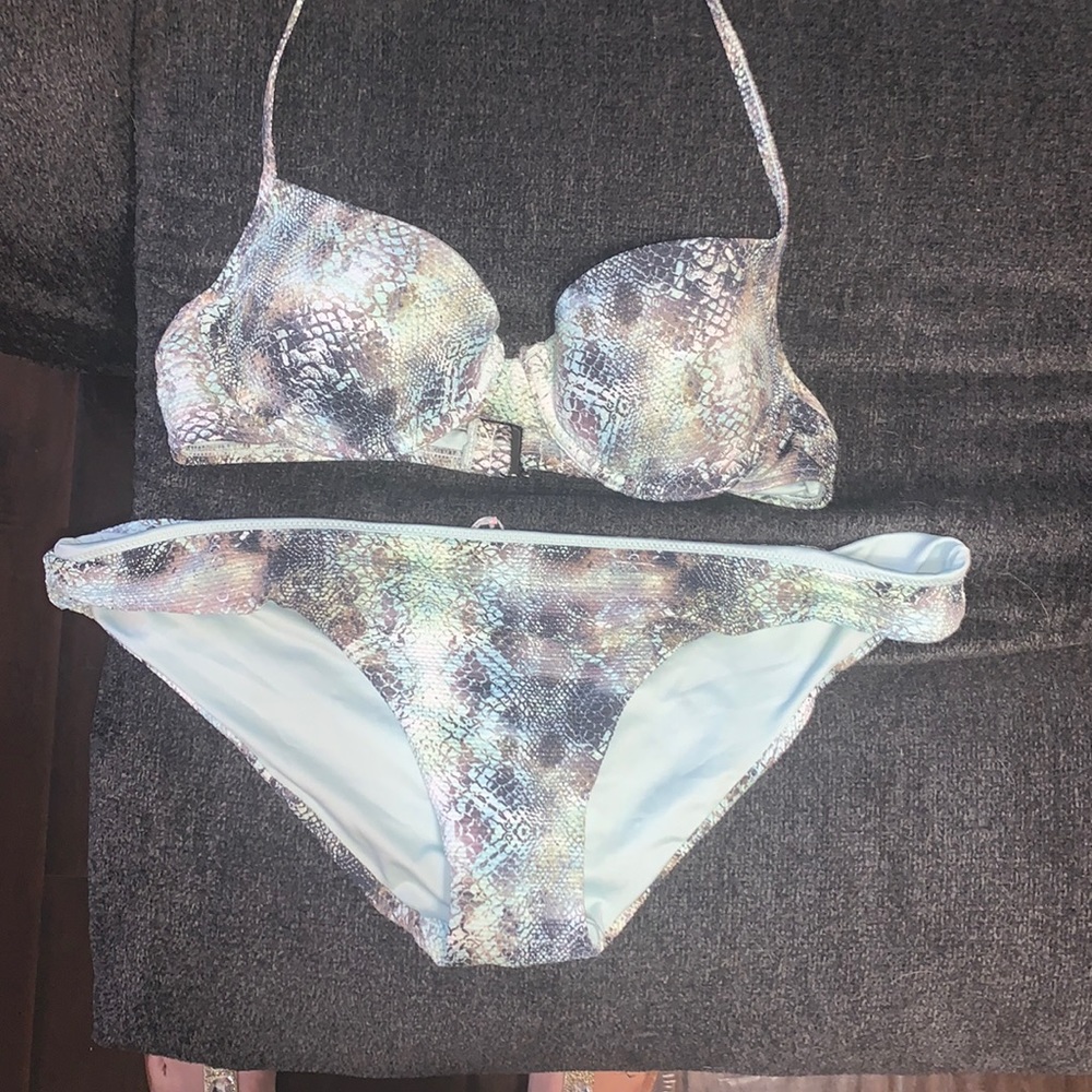 VS bikini 34B push up top and large bottoms